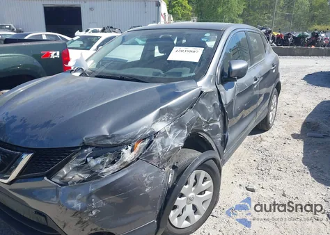 2018 Nissan Rogue Sport S z USA, uszkodzony, nr VIN JN1BJ1CP8JW160553